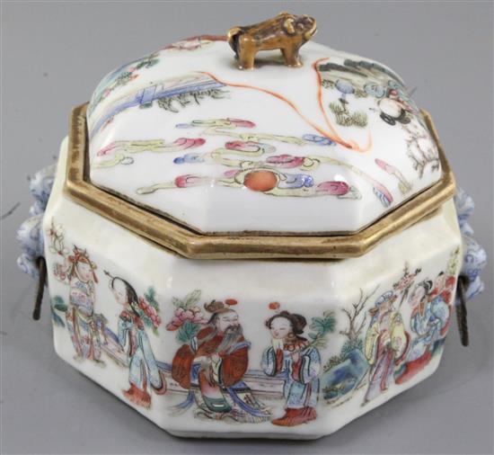 A Chinese famille rose octagonal food warming vessel, liner and cover, Tongzhi mark and of the period, width 16.5cm